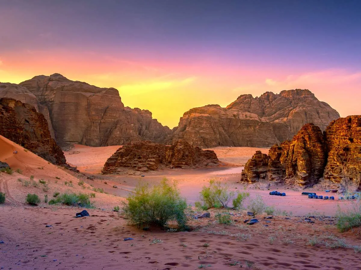 Pustynie i starożytne miasta