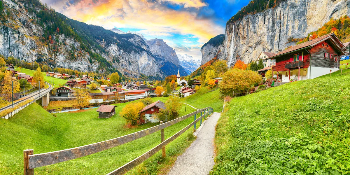 Pociągiem pośród Alp